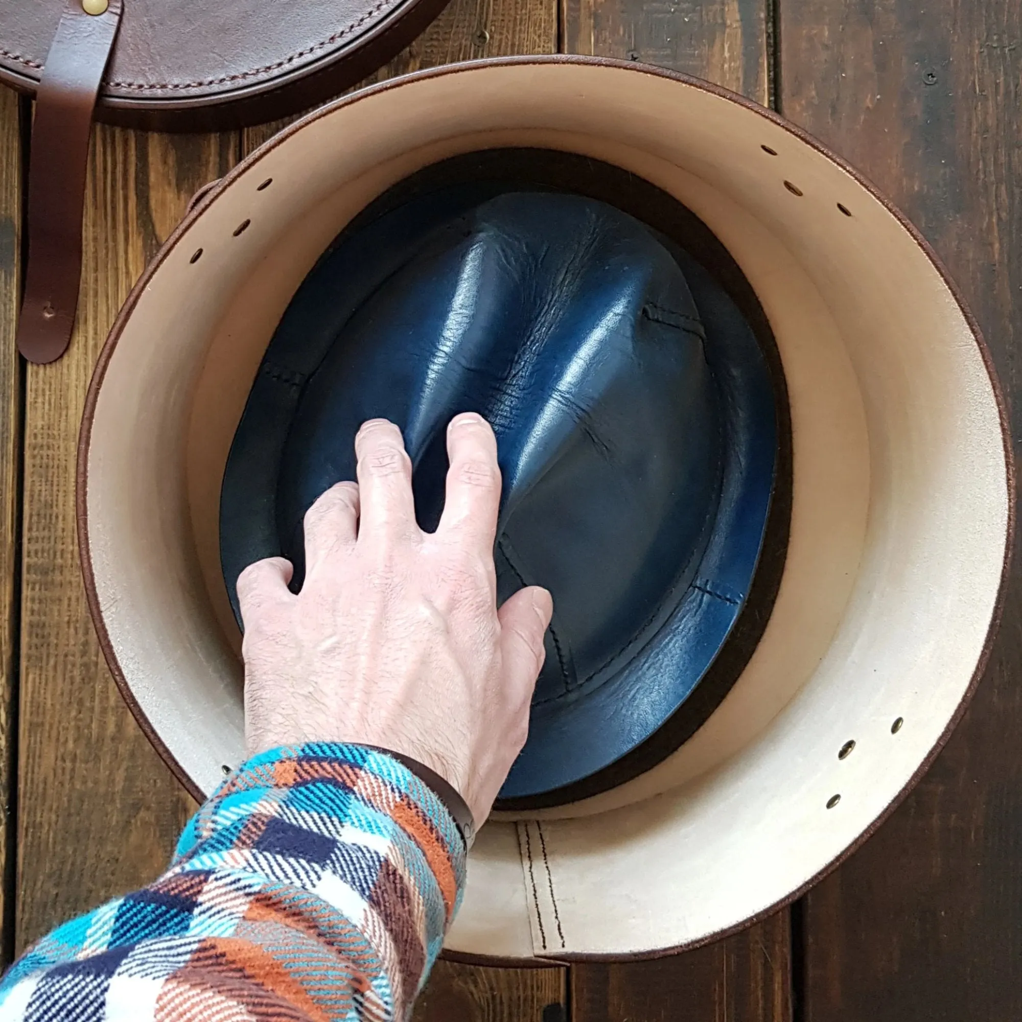 LEATHER HAT BOX / HANDMADE STORAGE BOX