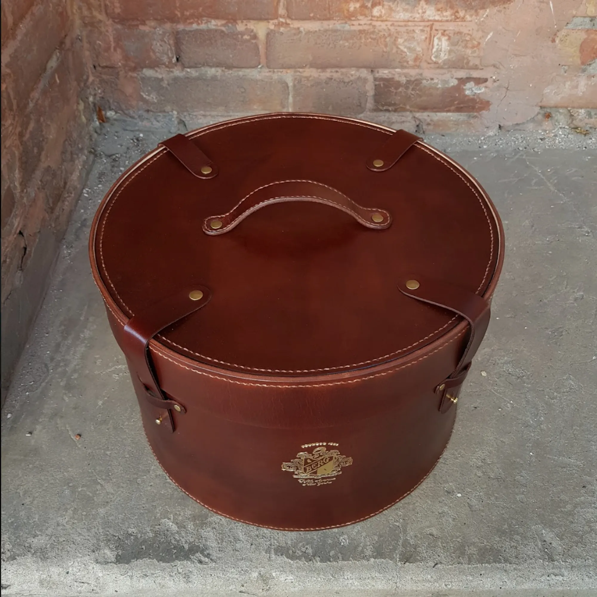 LEATHER HAT BOX / HANDMADE STORAGE BOX
