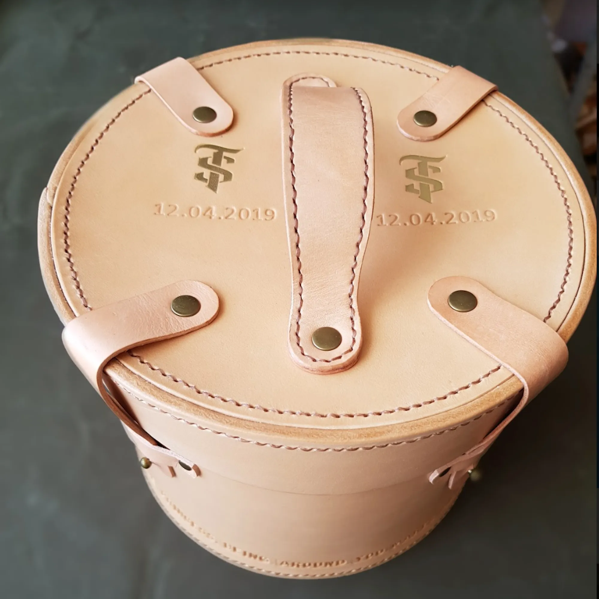 LEATHER HAT BOX / HANDMADE STORAGE BOX